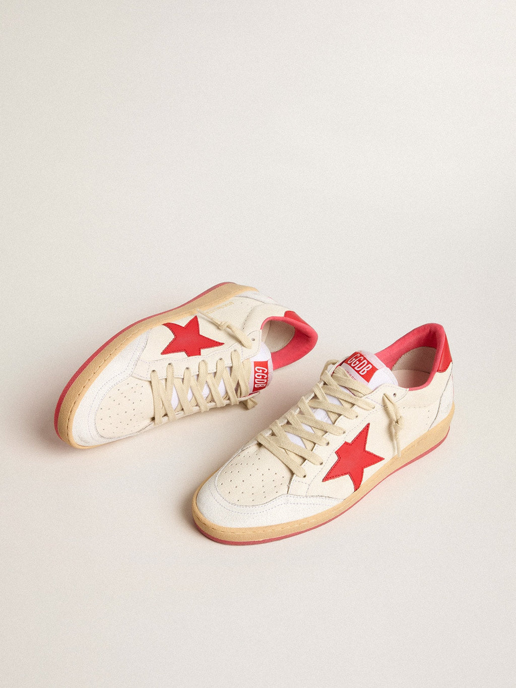Men’s Ball Star Wishes in white leather with a red star and heel tab