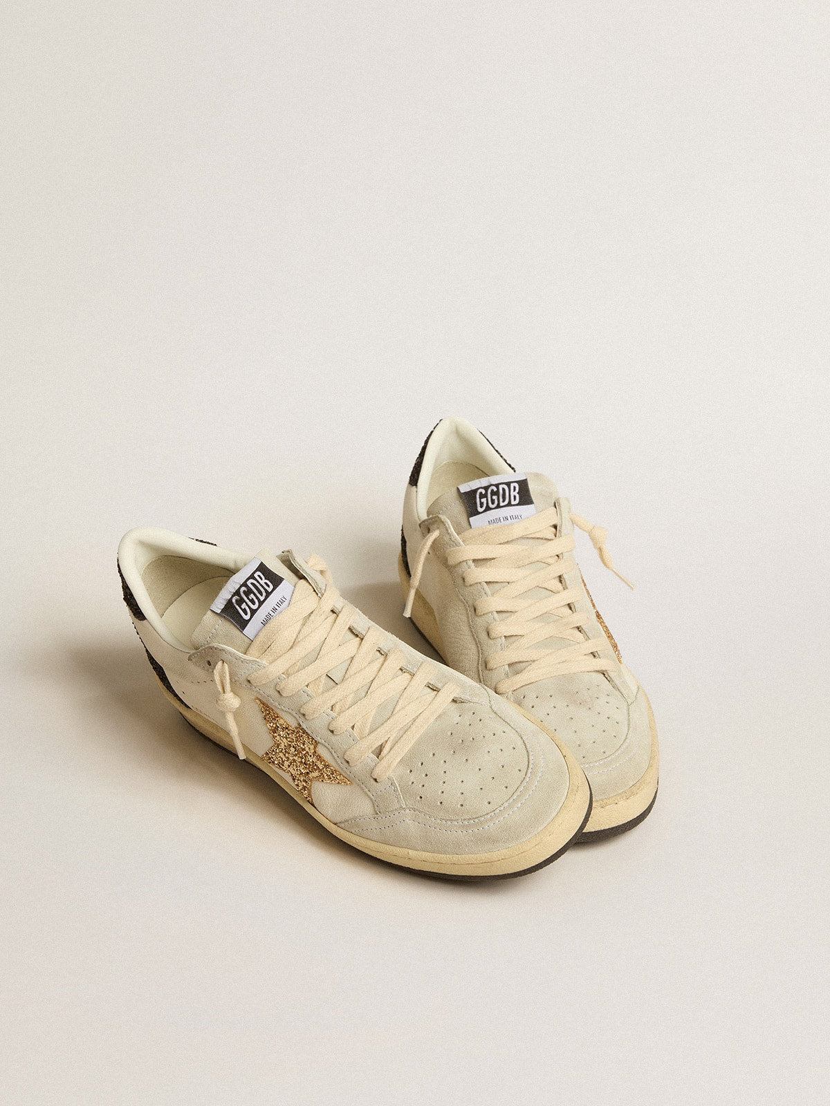 Ball Star LTD da donna in nappa e camoscio con stella glitterata e linguetta nera sul tallone