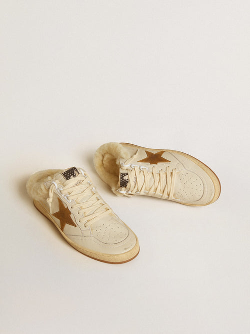 Sabot Ball Star in pelle con stella in suede e fodera in shearling beige